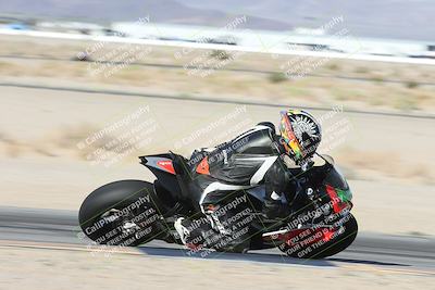 media/Oct-26-2025-Race Pace (Sun) [[c1447ca738]]/Verified/1-Turn 9 Inside (930am)/